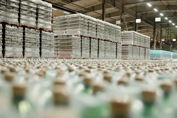 The Beverage Industry- Factors to Consider Before Choosing Your Pallet Supplier